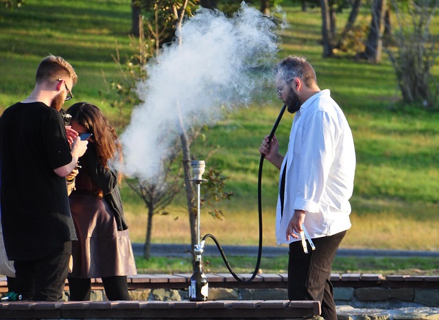 kouření vodní dýmky